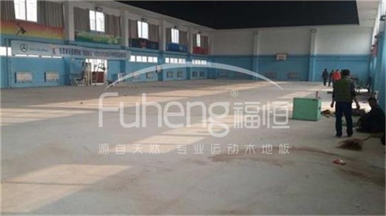 东营市垦利县第二实验小学室内篮球场