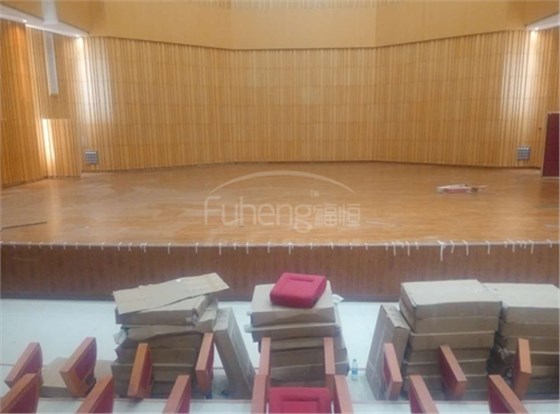 遵义师范大学舞台木地板